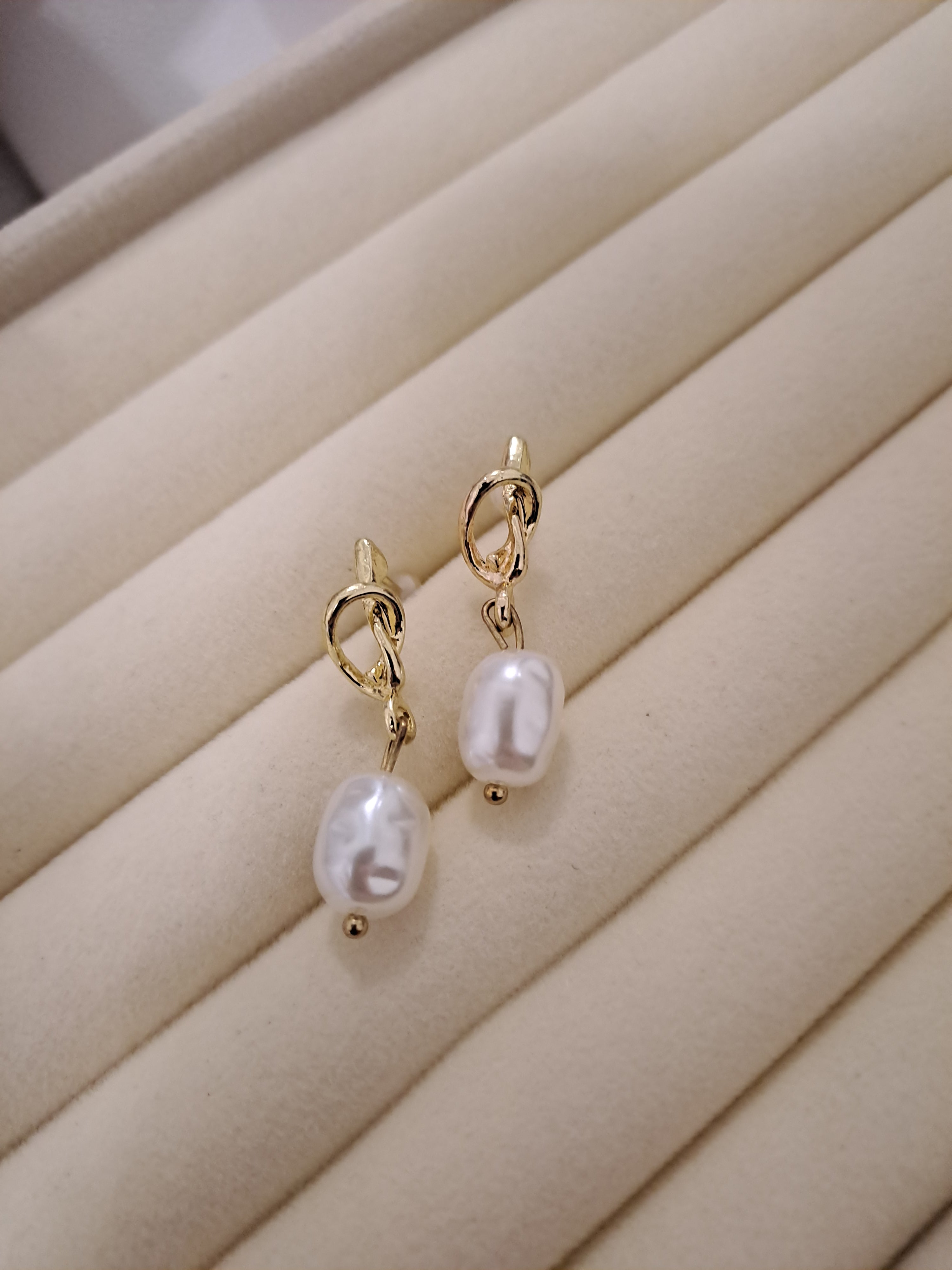 Pearl Drop Earrings